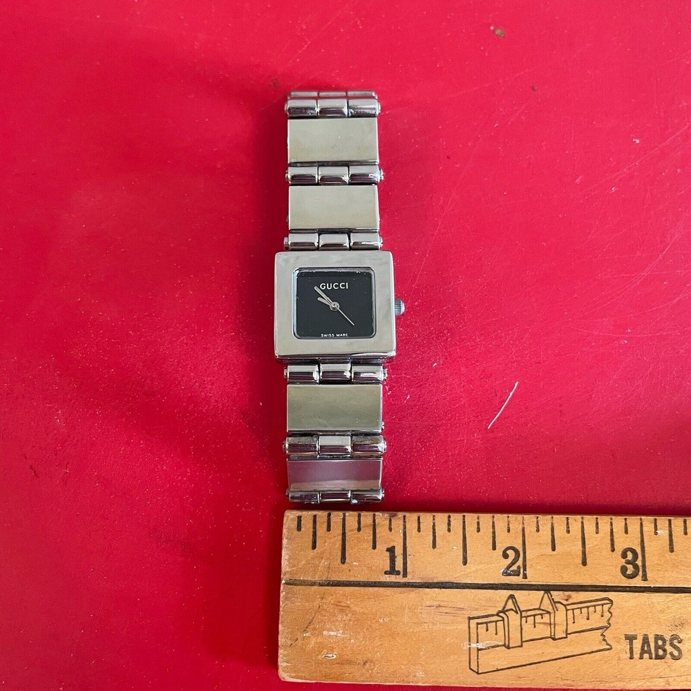 Gucci 600 Series Watch Women Black Dial Swiss Made Square‎ Vintage No Box WORKS - Picture 13 of 13